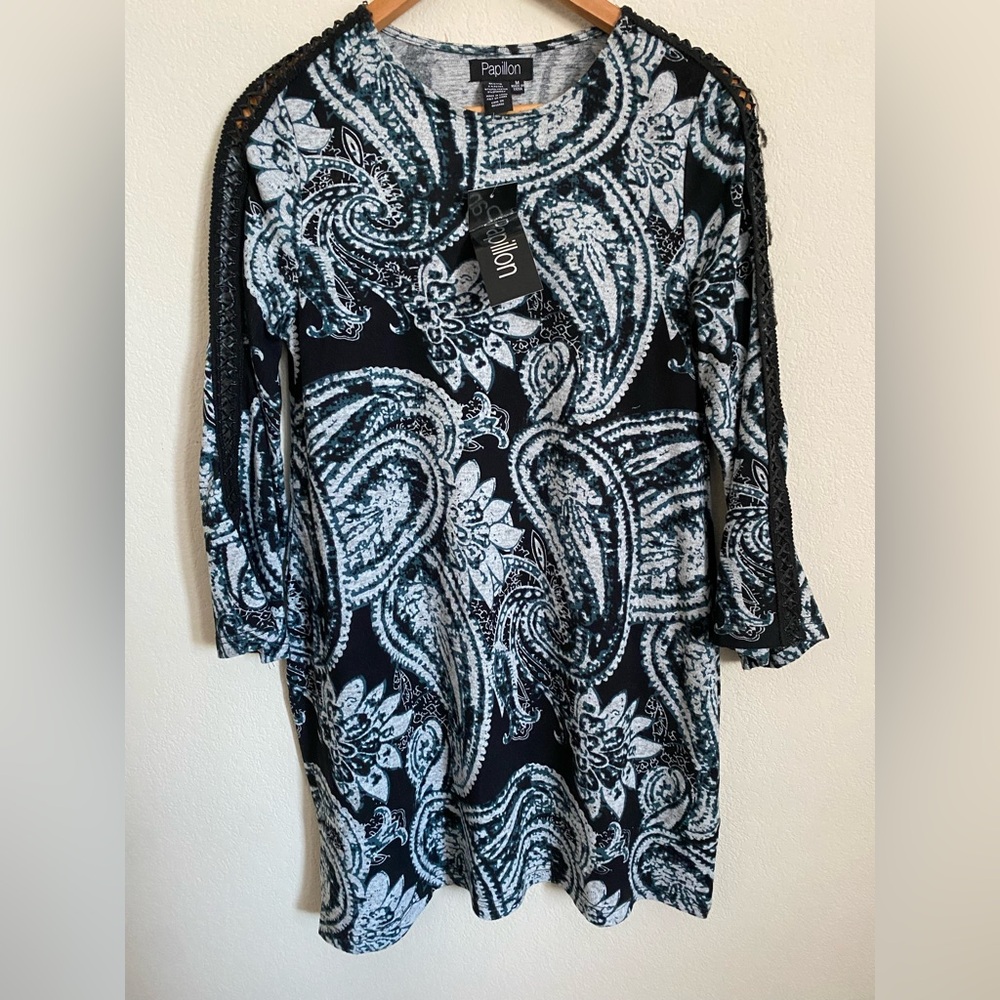 Papillon NWT Black/Blue Grey Top
